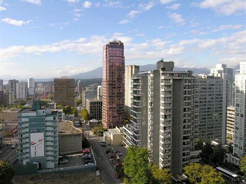 Tropicana Suite Hotel Vancouver Exterior foto